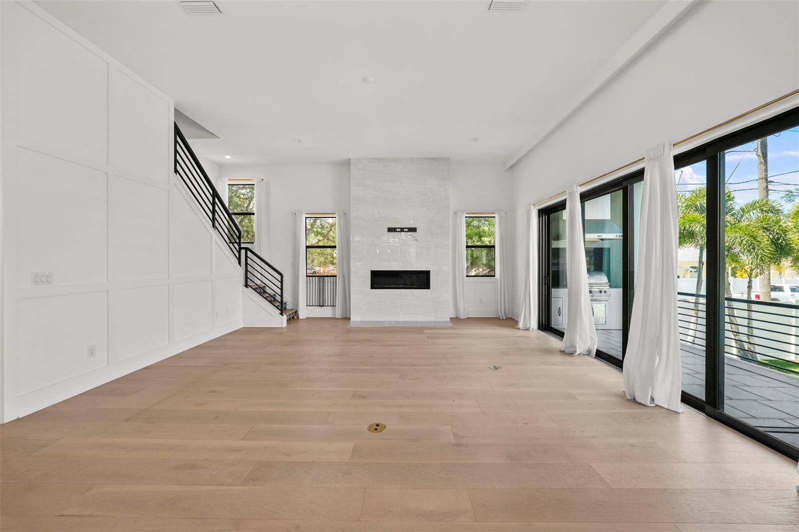 DAVIS ISLANDS PB10 PG52 TO 57 - Residential