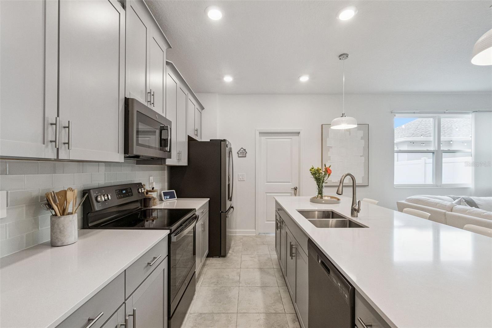 STOREY PARK - Residential