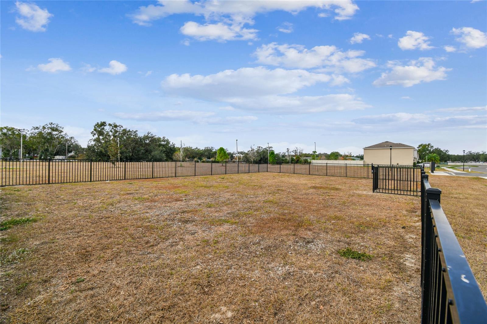 RIVER PARK - Residential