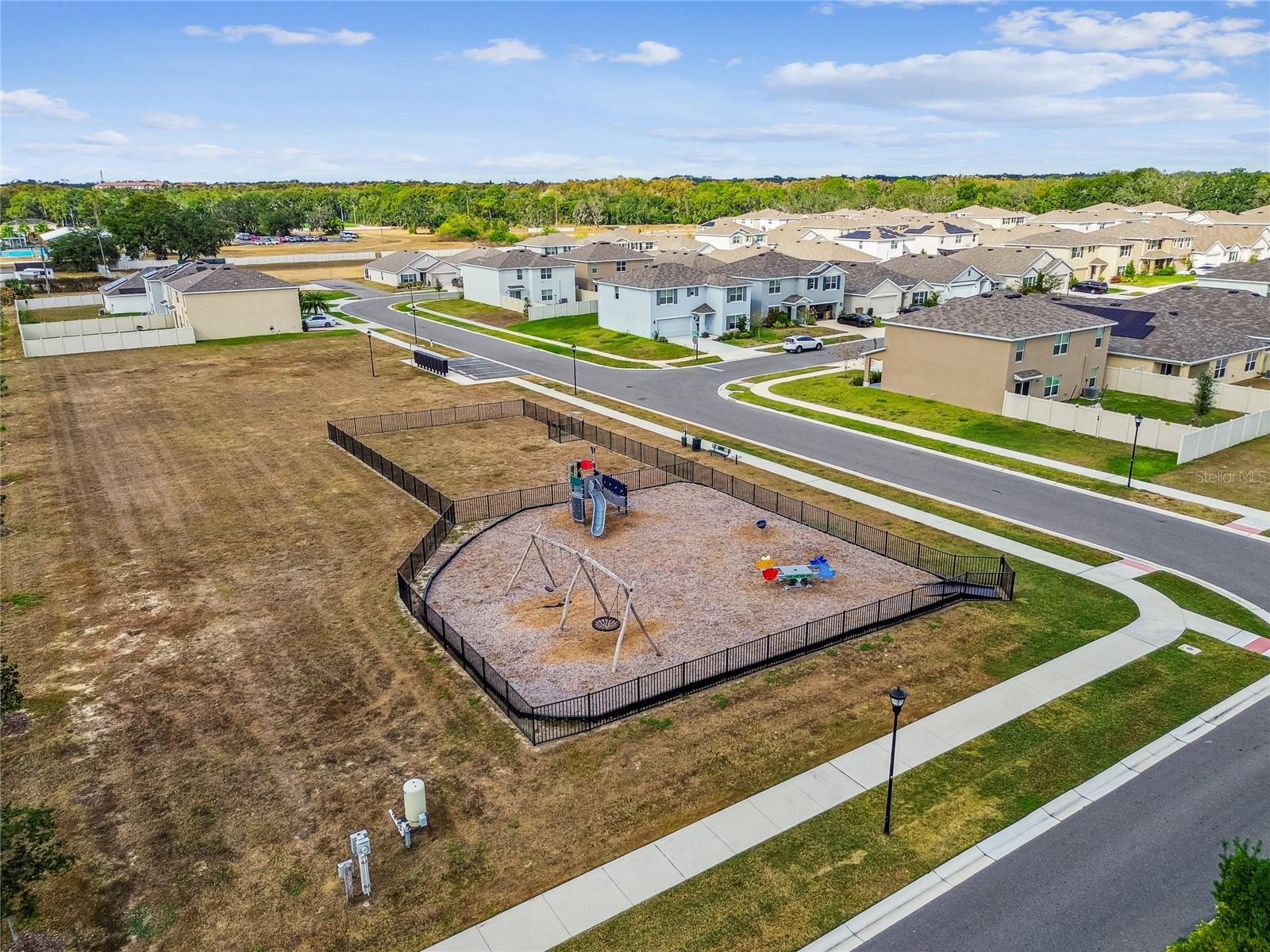 RIVER PARK - Residential