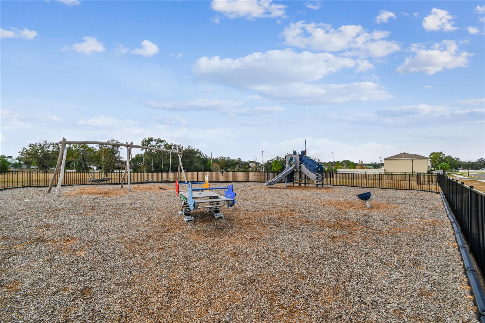 RIVER PARK - Residential