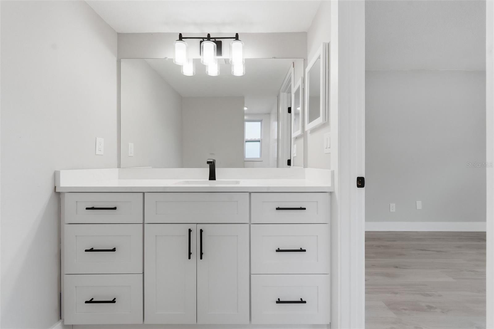 LAKE PEARL ESTATES - Residential