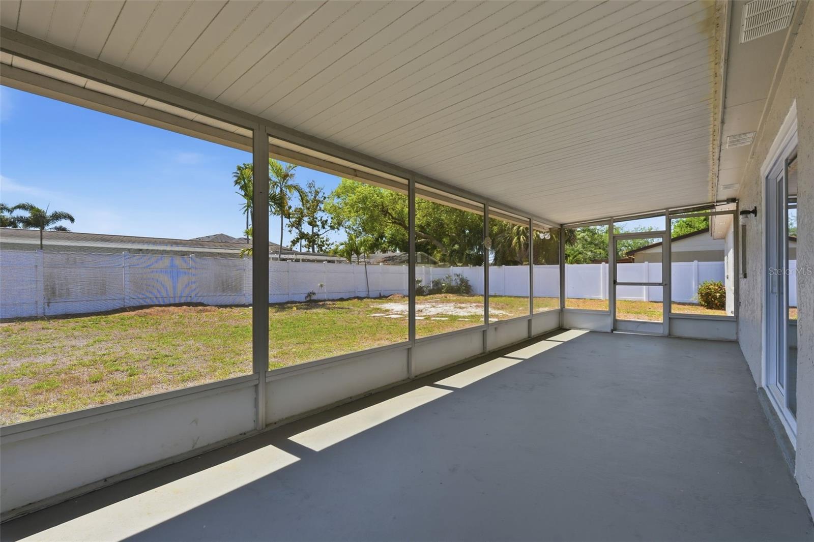 LAKE PEARL ESTATES - Residential