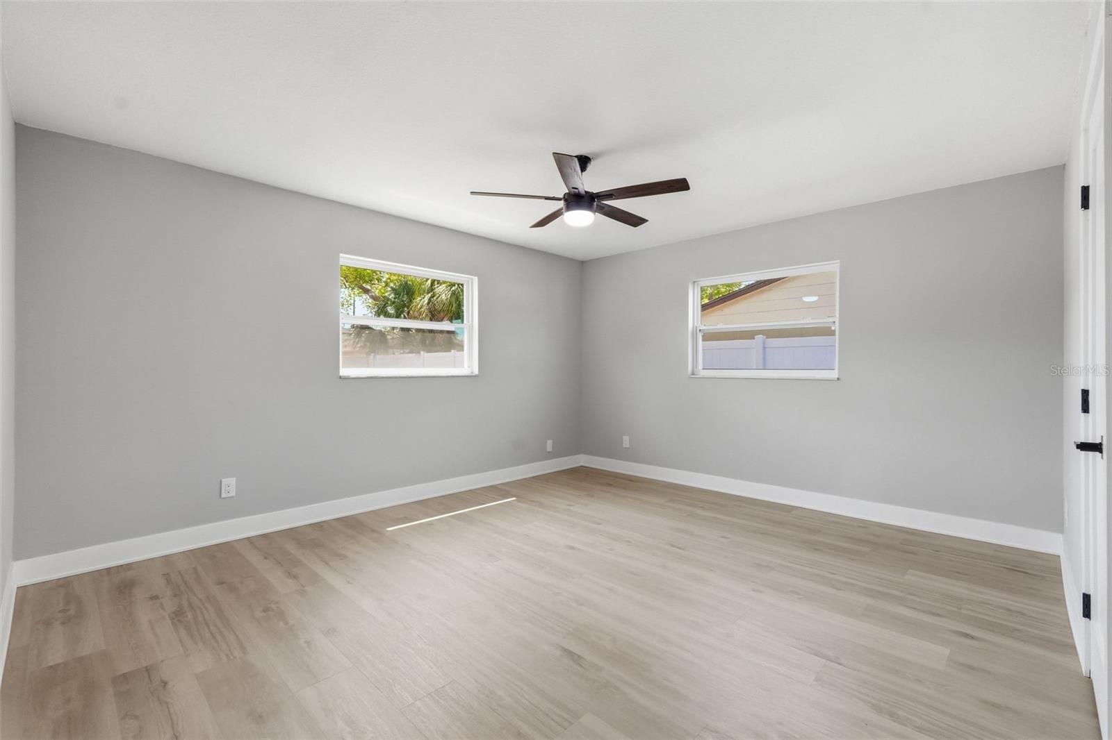 LAKE PEARL ESTATES - Residential