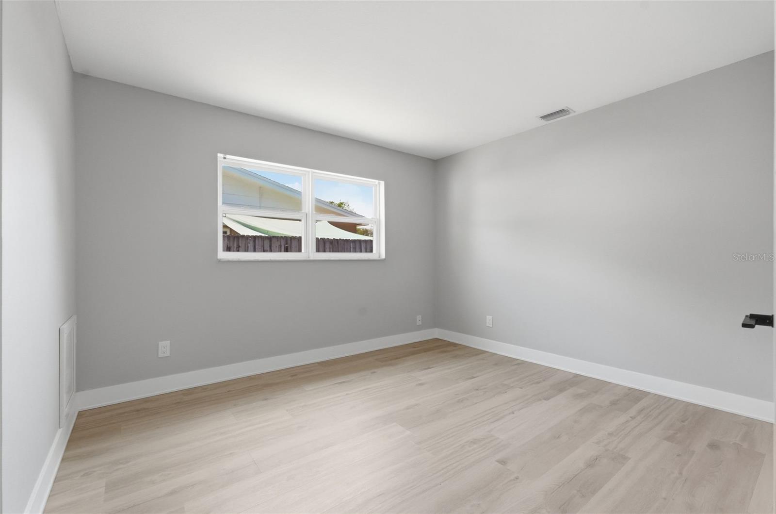 LAKE PEARL ESTATES - Residential