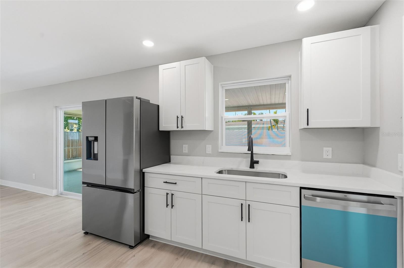 LAKE PEARL ESTATES - Residential