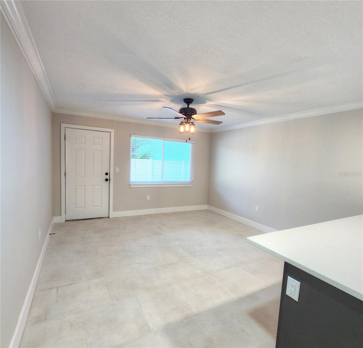 EIGHTY-FIFTH AVE REP - Residential Lease