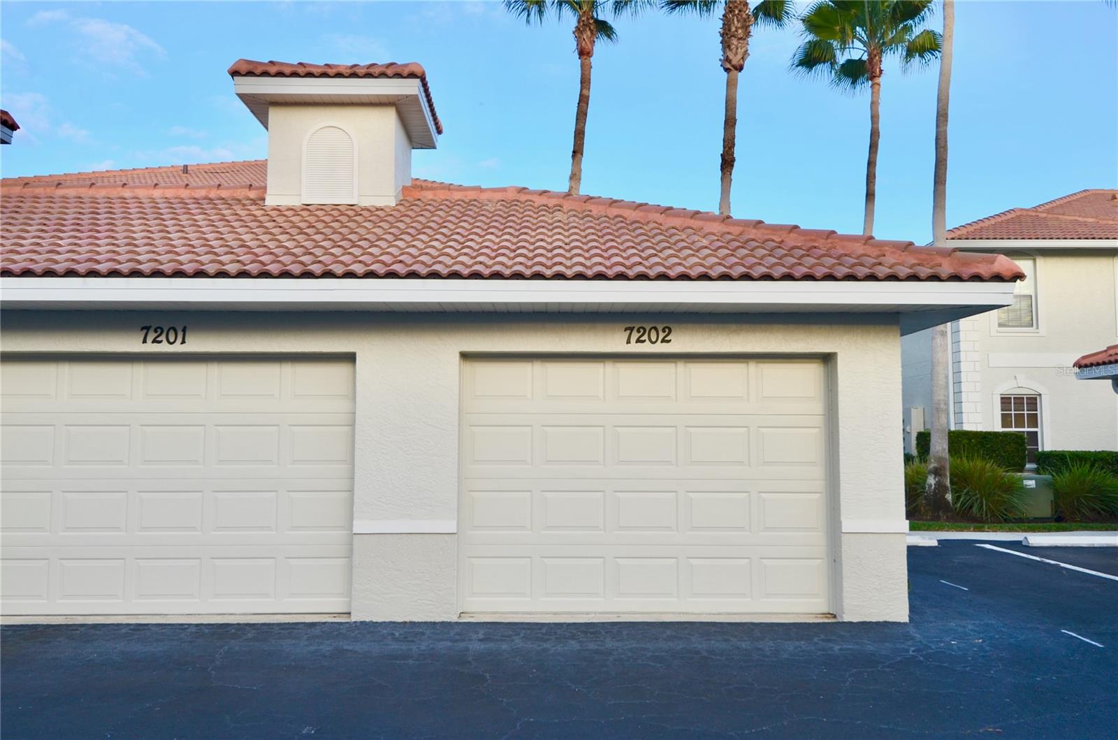 L PAVIA - Residential