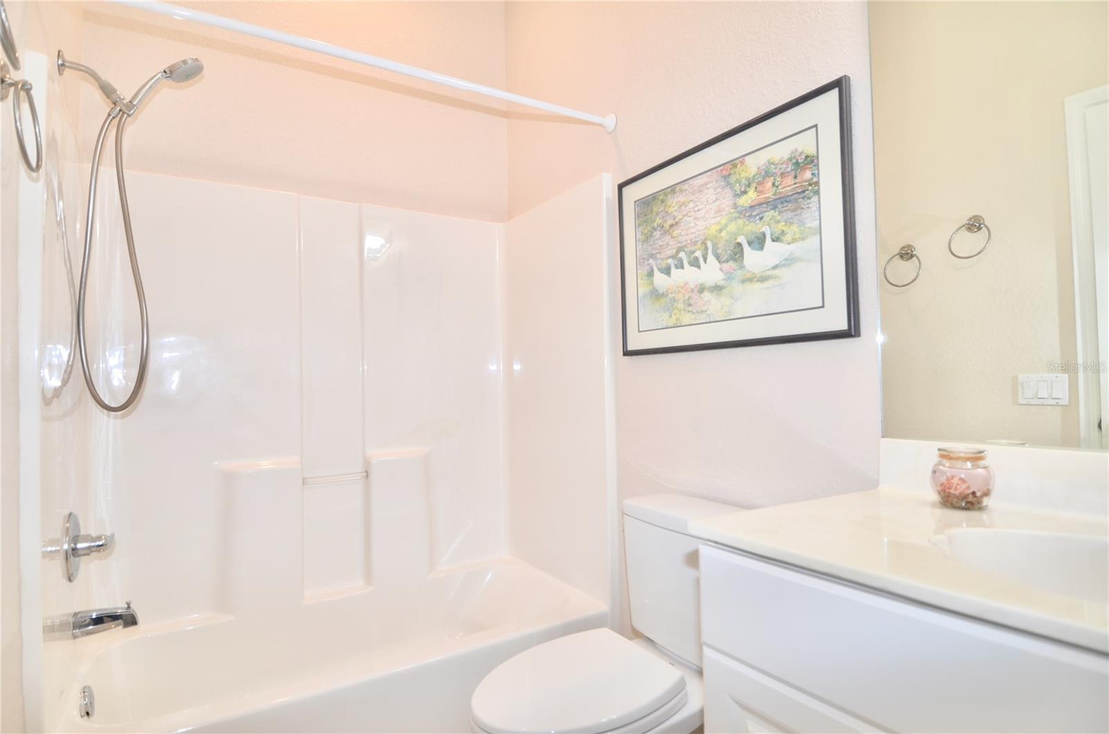 L PAVIA - Residential