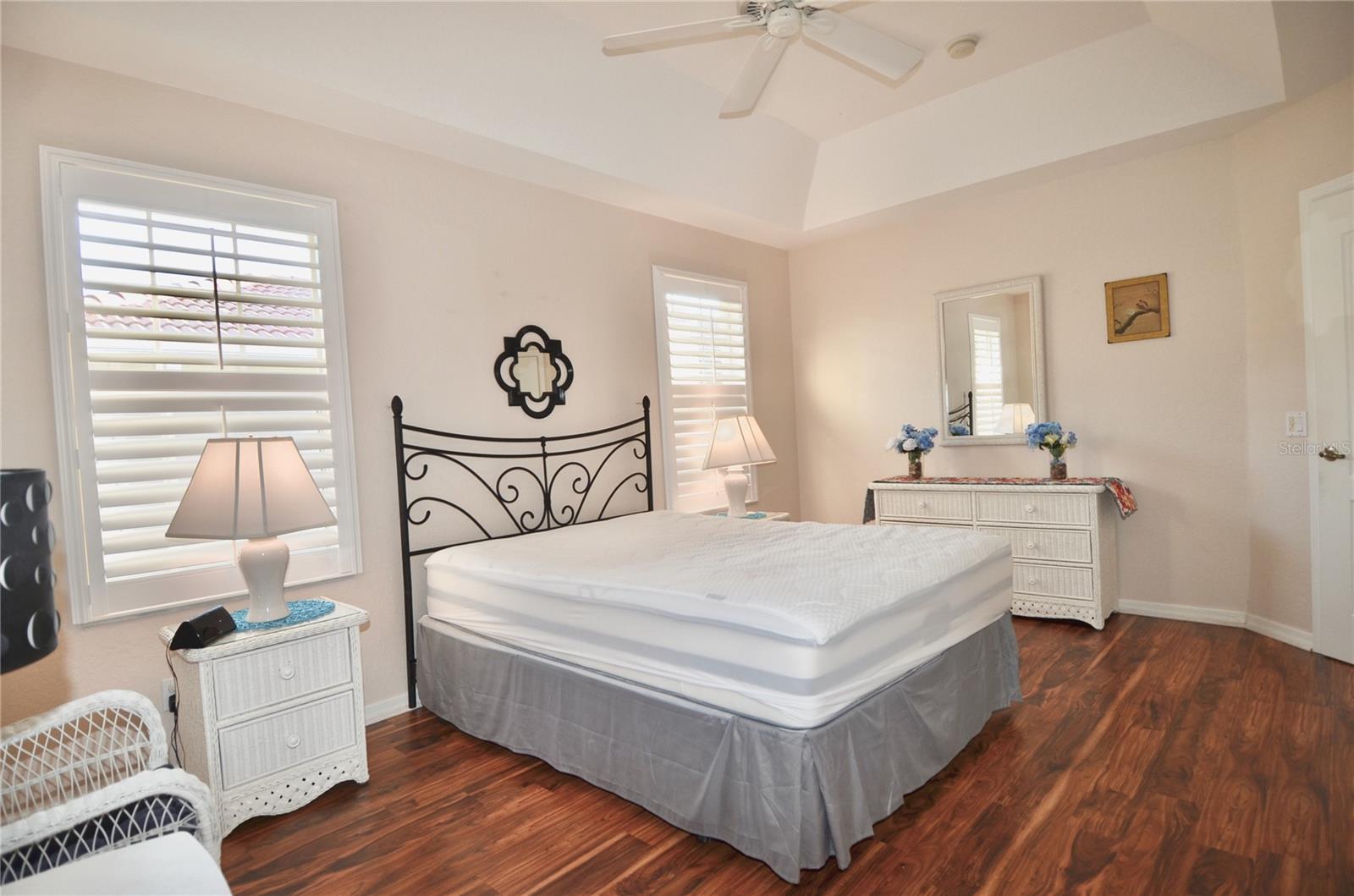 L PAVIA - Residential