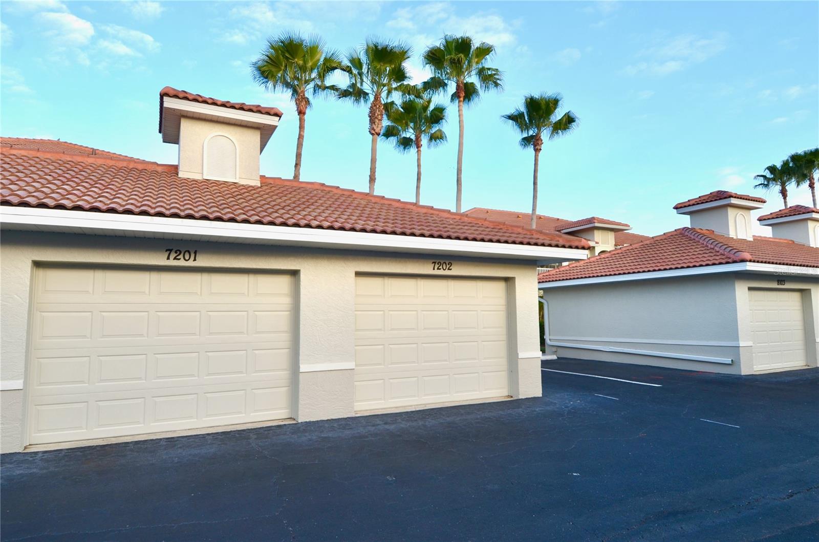 L PAVIA - Residential