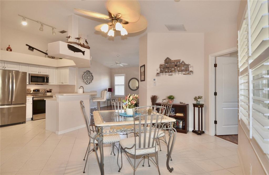 Photo of 7202 L Pavia Boulevard #7202, Venice, FL 34292 (MLS # N6143196)