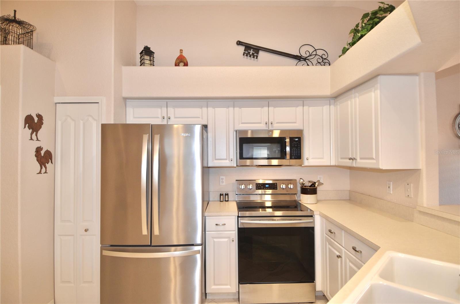 L PAVIA - Residential