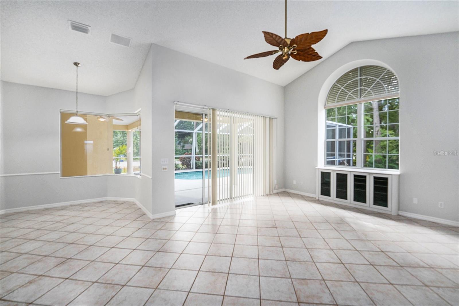 HARBOR VIEW 4 - Residential