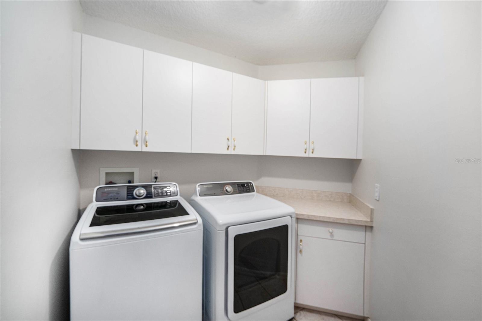 HARBOR VIEW 4 - Residential