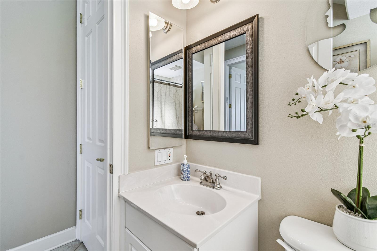 WESTCHASE SEC 214 REP - Residential