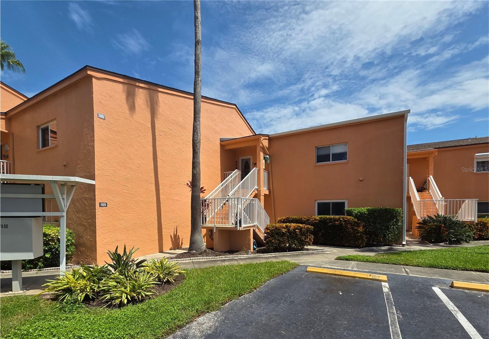 7400 SUNSHINE SKYWAY LANE S 106