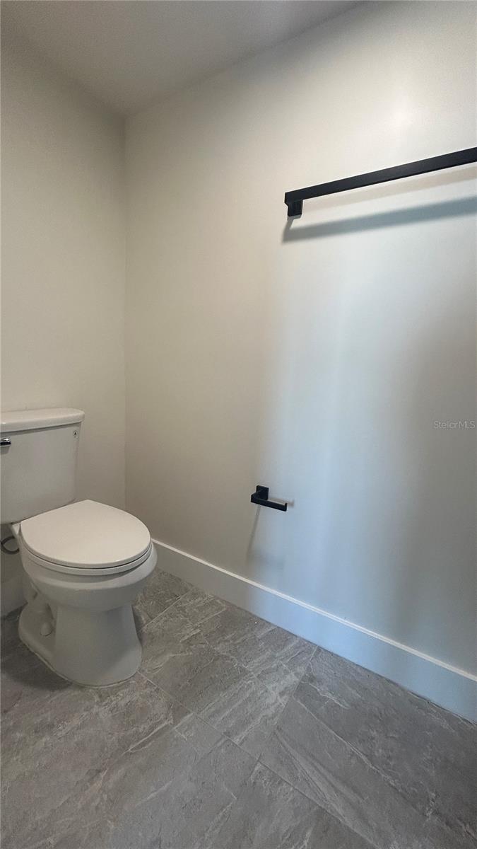 COVE CAY 26-18 VILLAGE I - Residential Lease