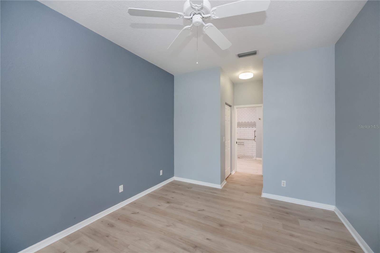 HERITAGE OAK PARK - Residential