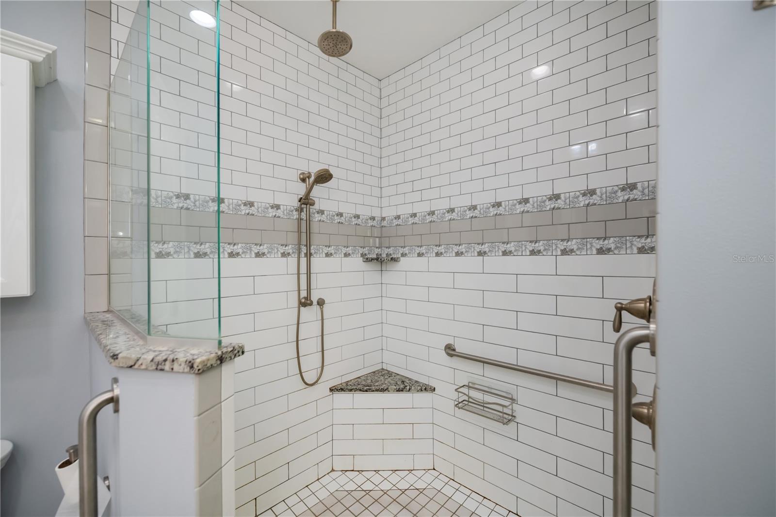 HERITAGE OAK PARK - Residential