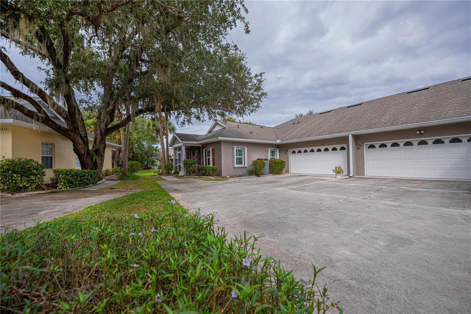 HERITAGE OAK PARK - Residential