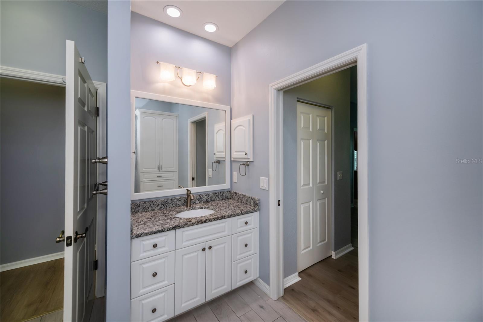 HERITAGE OAK PARK - Residential