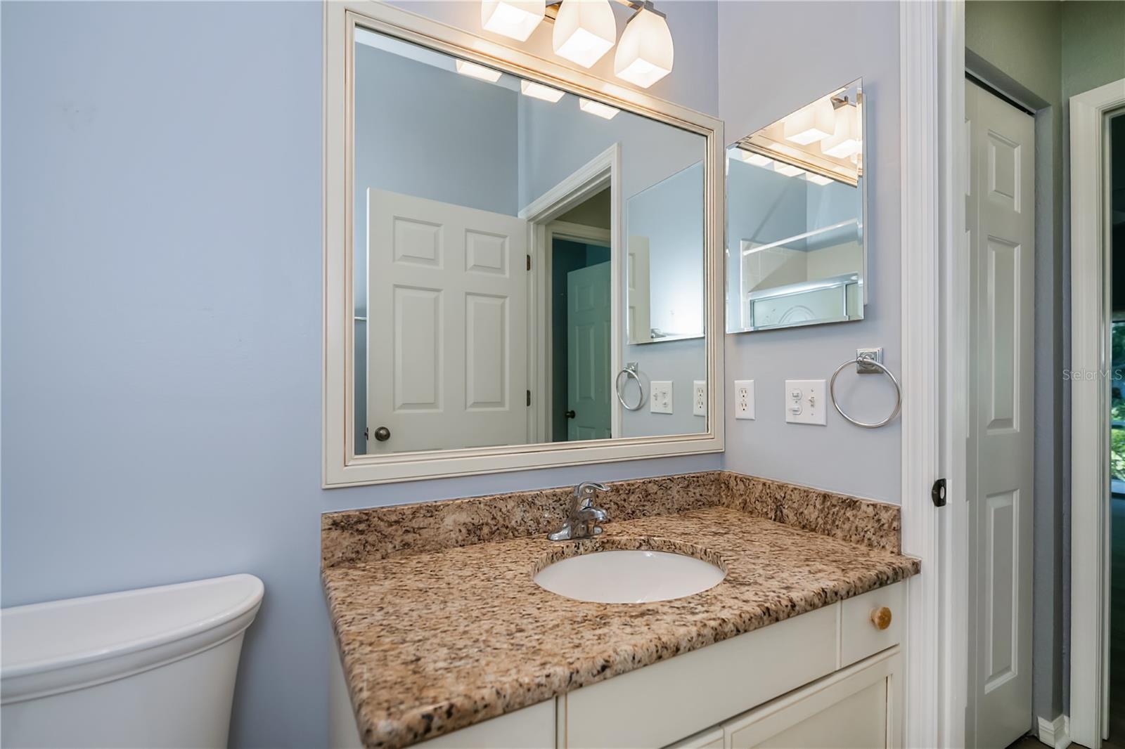 HERITAGE OAK PARK - Residential