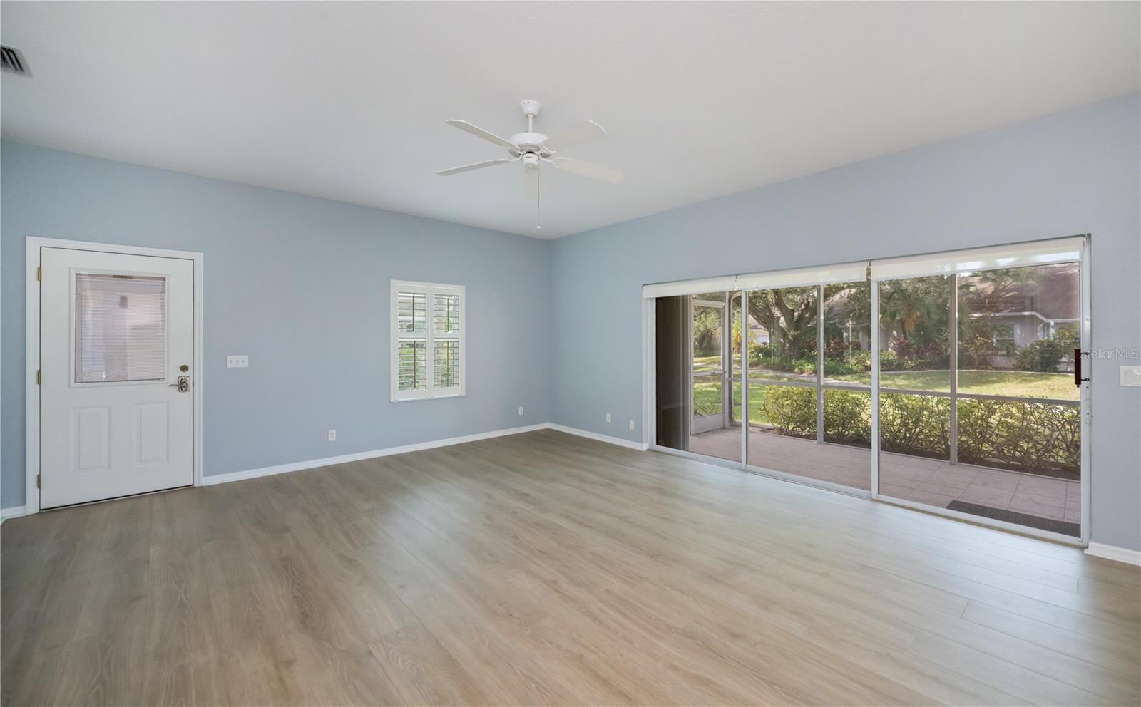 HERITAGE OAK PARK - Residential