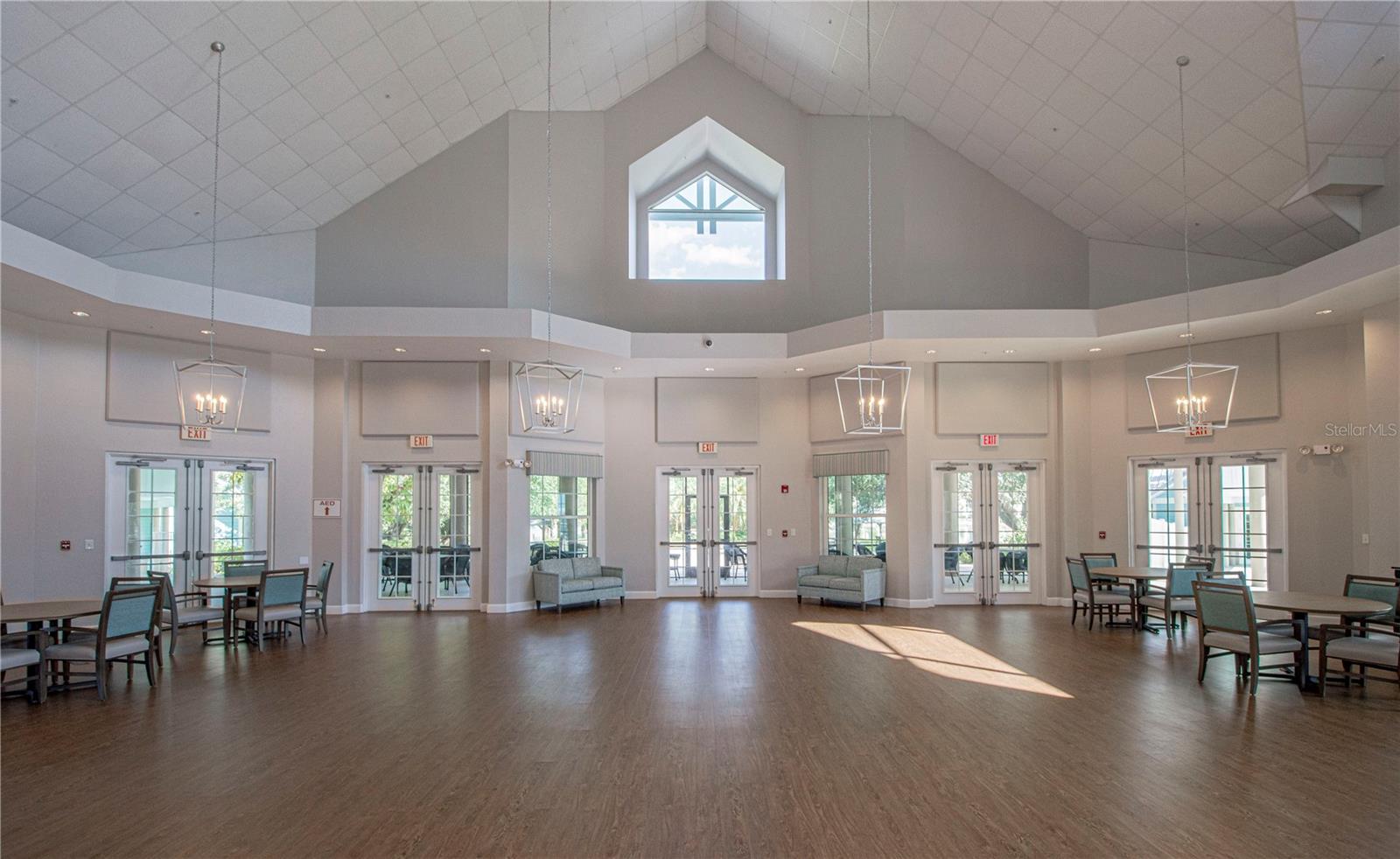 HERITAGE OAK PARK - Residential