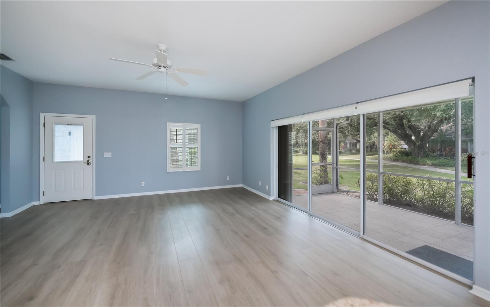 HERITAGE OAK PARK - Residential