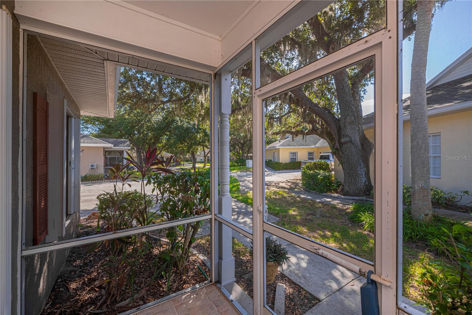 HERITAGE OAK PARK - Residential