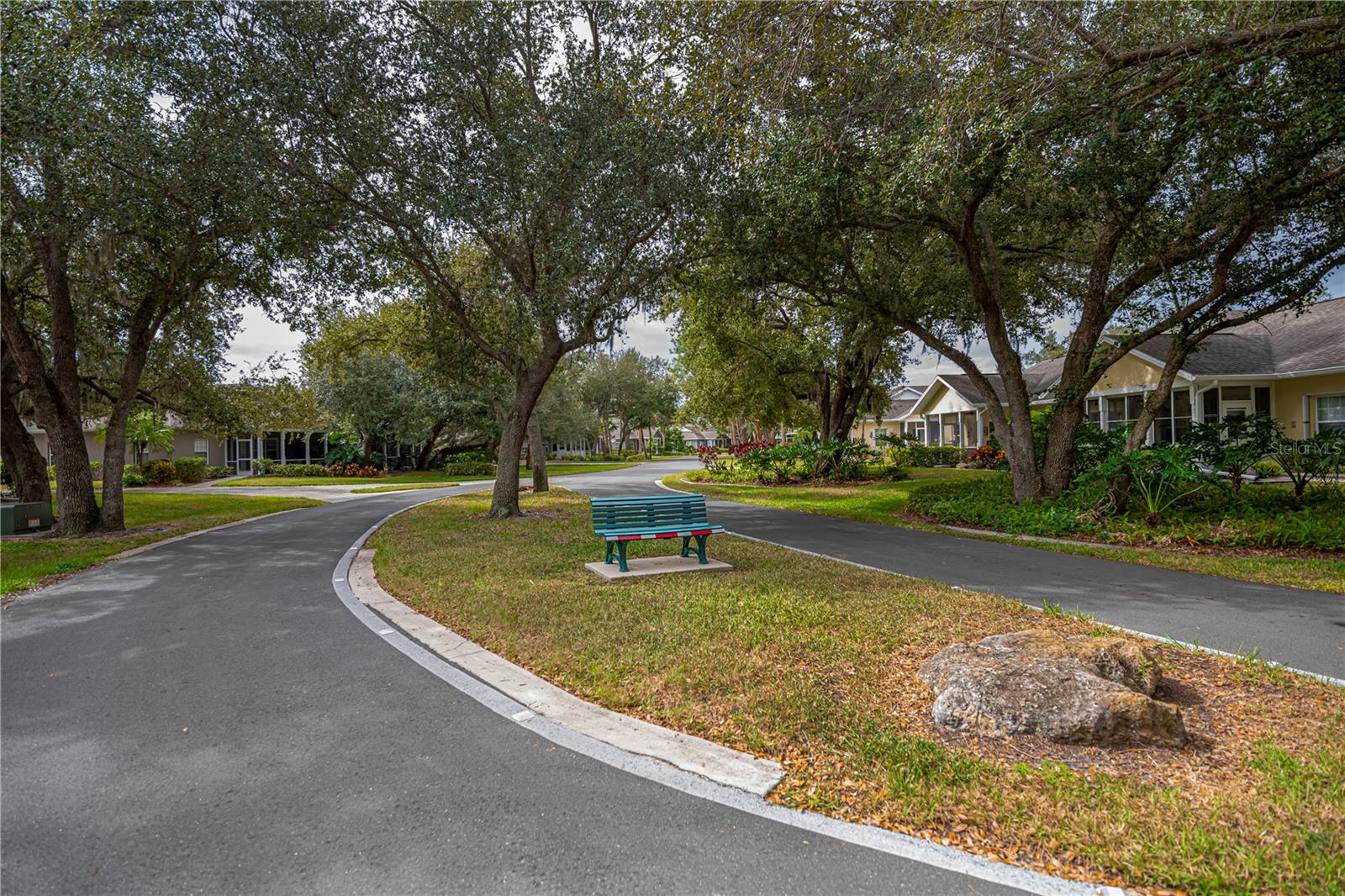 HERITAGE OAK PARK - Residential