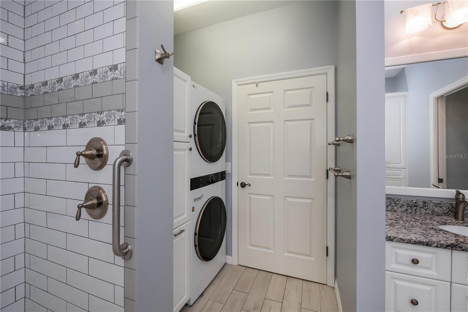 HERITAGE OAK PARK - Residential