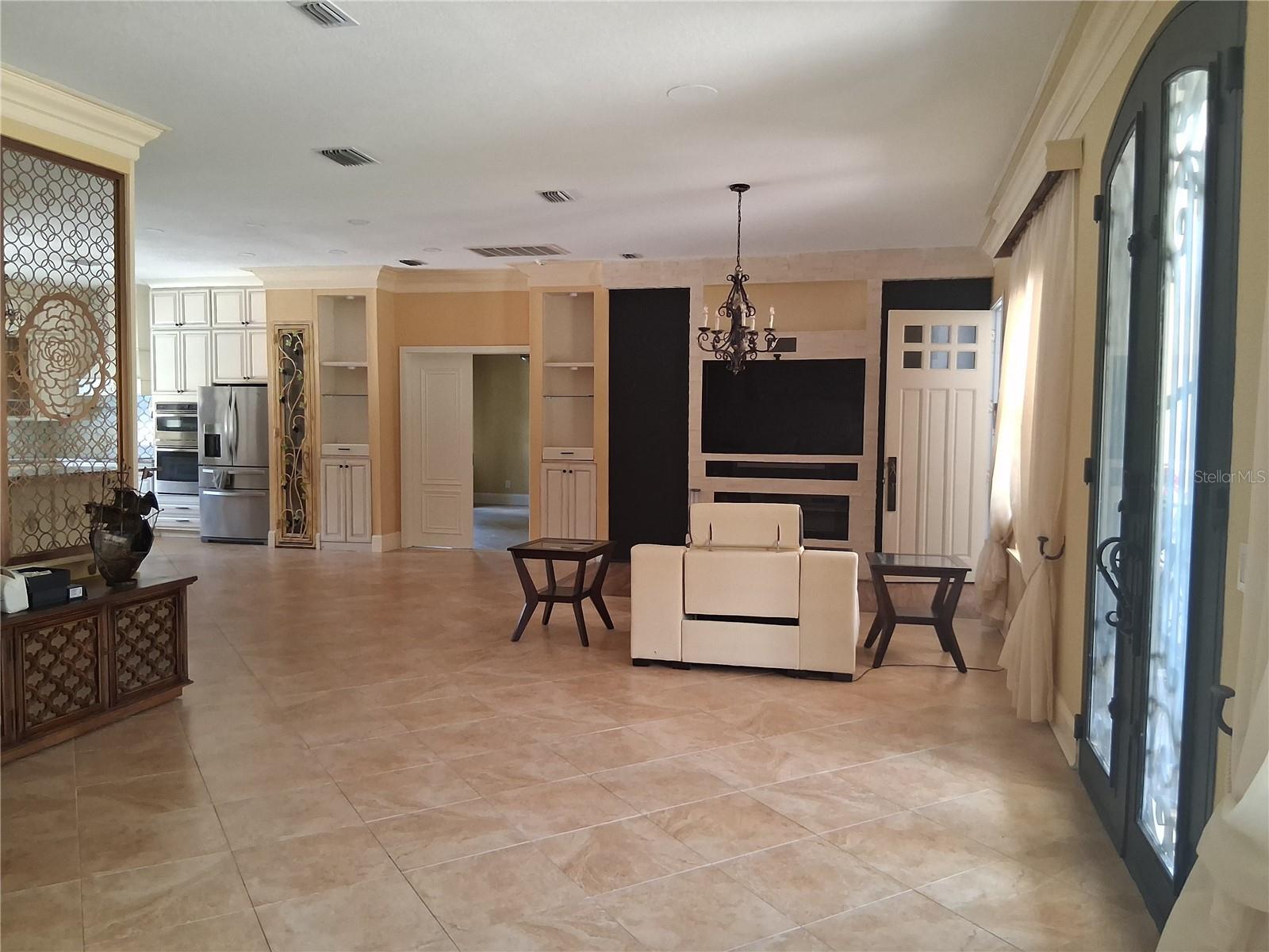 UNPLATTED - Residential Lease