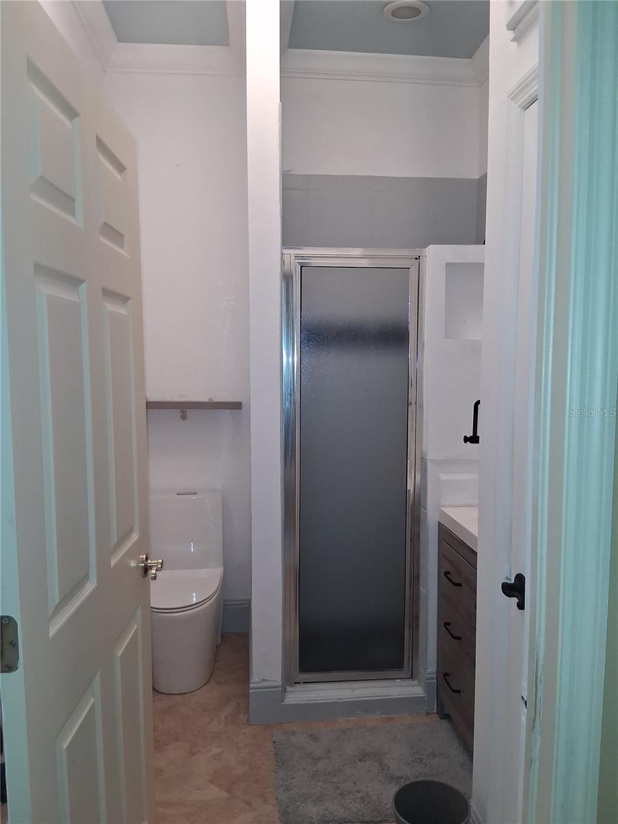 UNPLATTED - Residential Lease