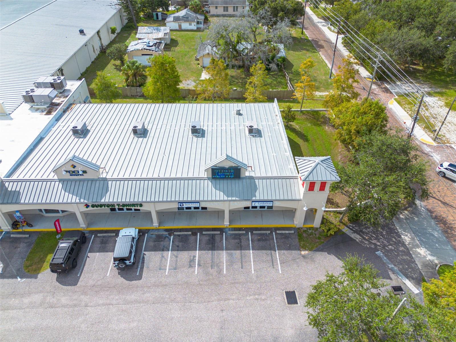 HAMMERHEAD COMM SUB - Commercial Lease