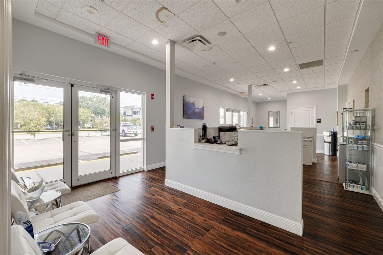 HAMMERHEAD COMM SUB - Commercial Lease