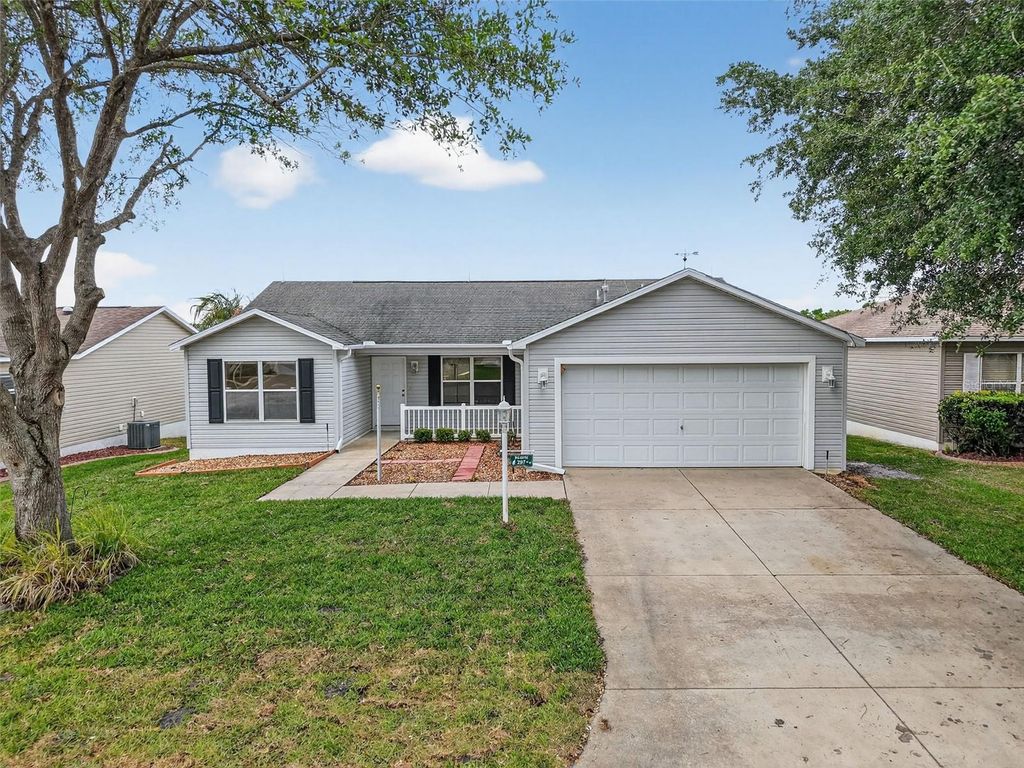 Photo of 287 Mercer Way, The Villages, FL 32162 (MLS # G5110430)