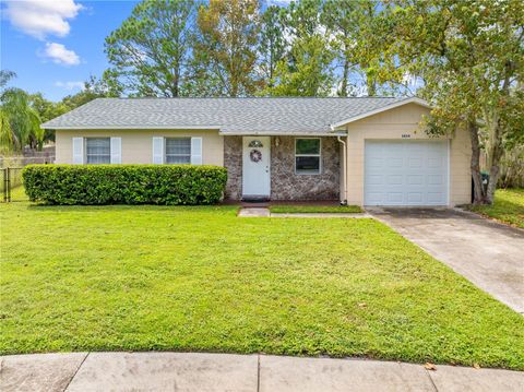Photo of 2854 Newcomb Court, Orlando, FL 32826 (MLS # O6345751) Photo of 2854 Newcomb Court, Orlando, FL 32826 (MLS # O6345751)