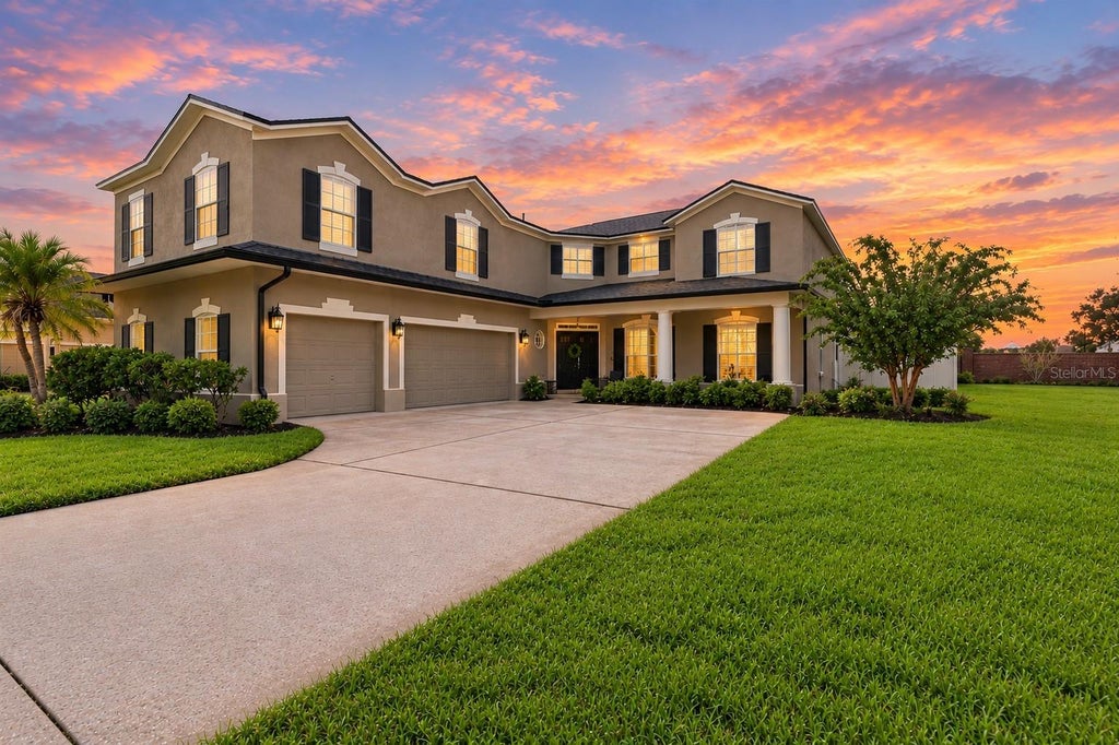 Photo of 156 Burrell Circle, Kissimmee, FL 34744 (MLS # S5157194)