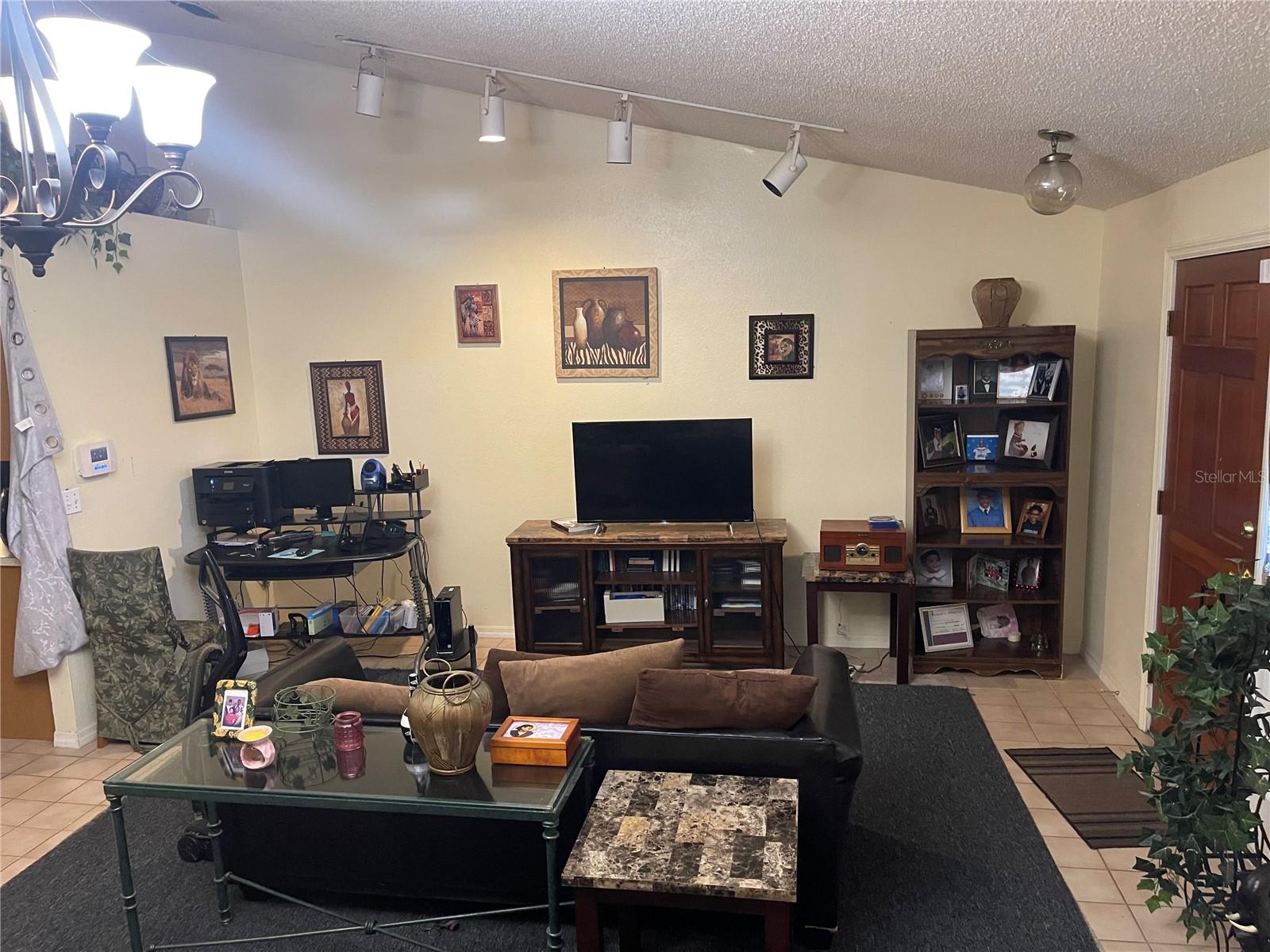 KENSINGTON SEC 01 - Residential