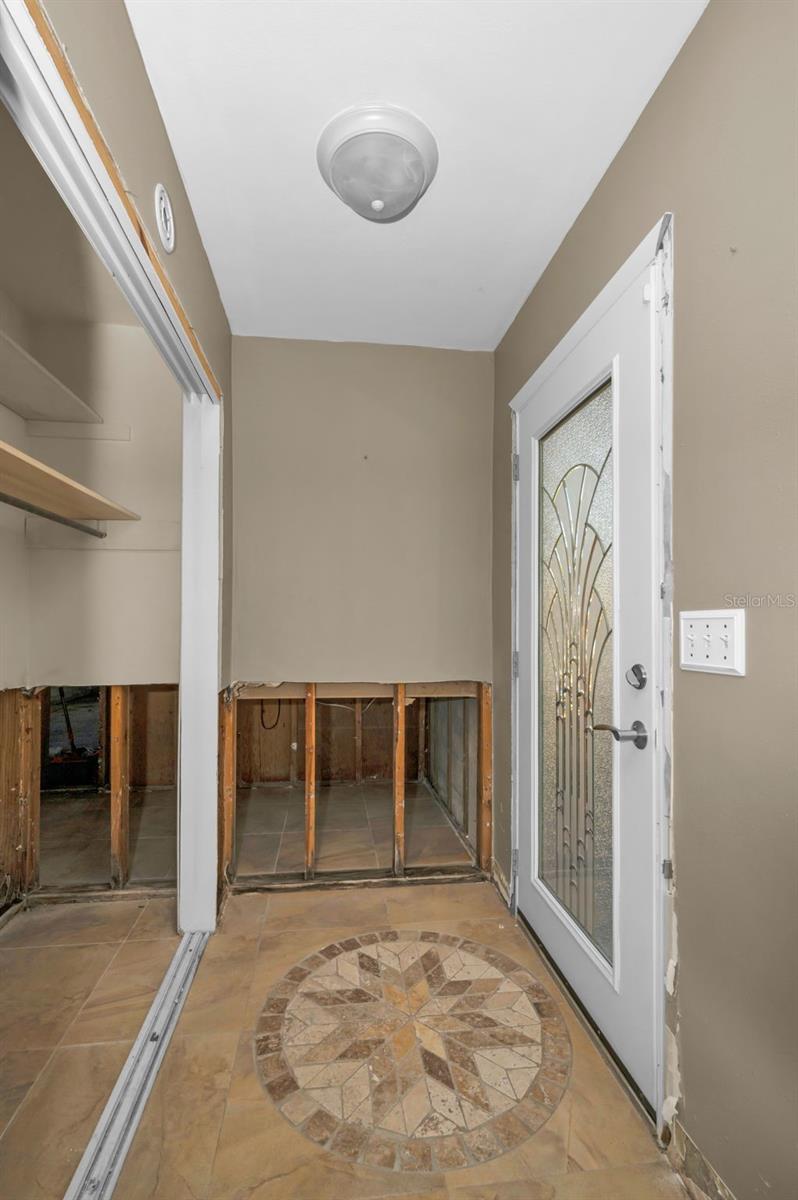 LA HACIENDA 1ST ADD - Residential