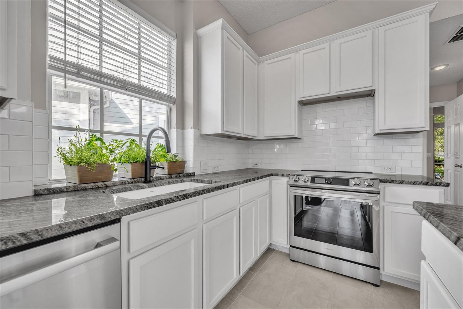 CELEBRATION VILLAGE UNIT 2 - Residential