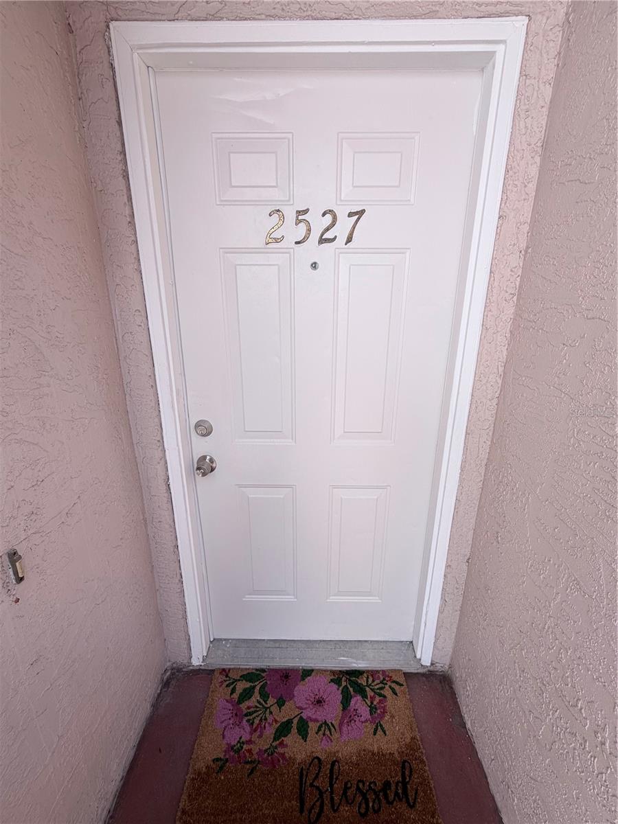 2527 CITRUS CLUB LANE 3904