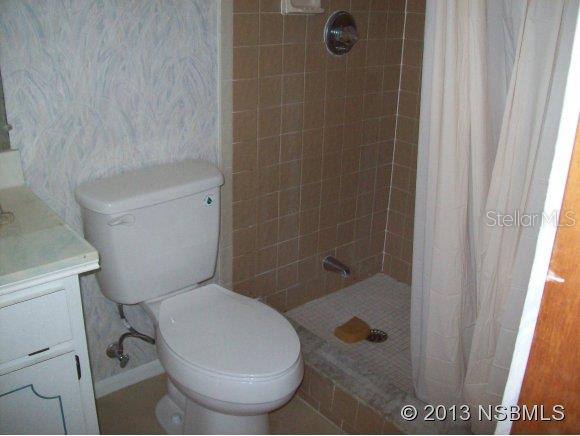 Florida Shores 01 - Residential Lease