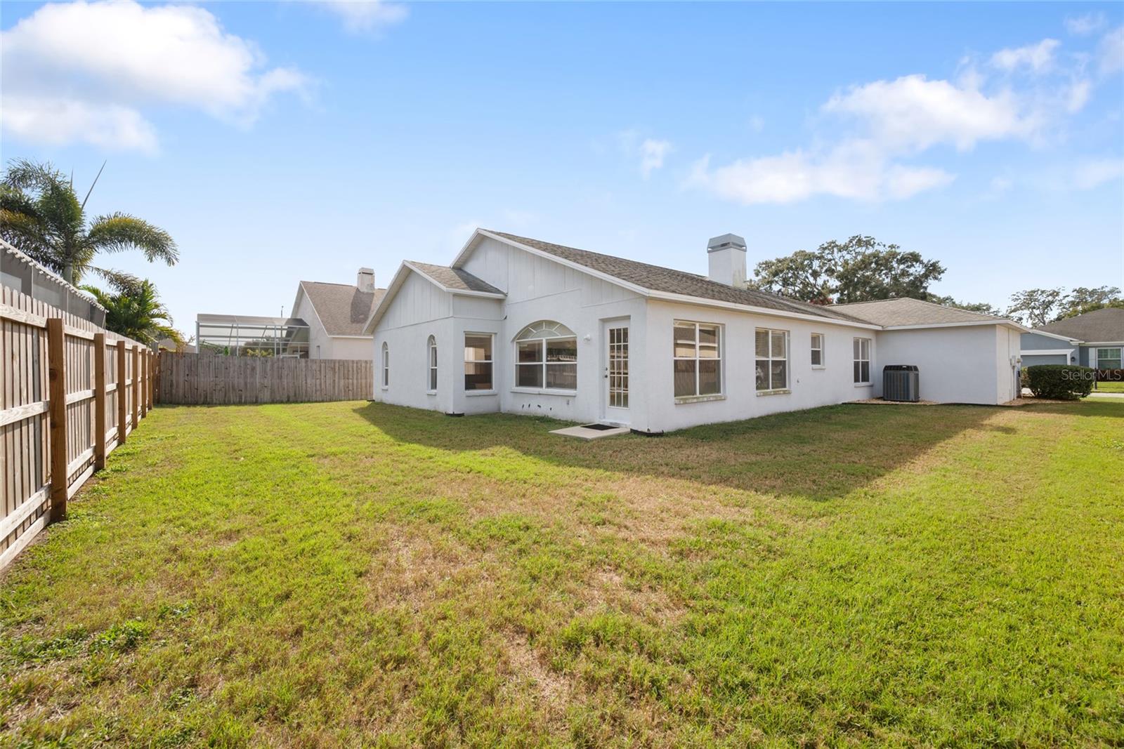 VENTANA PH 2 - Residential