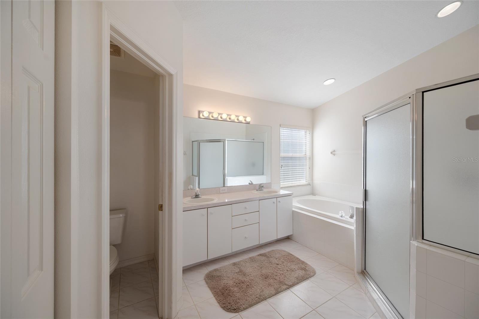 VENTANA PH 2 - Residential