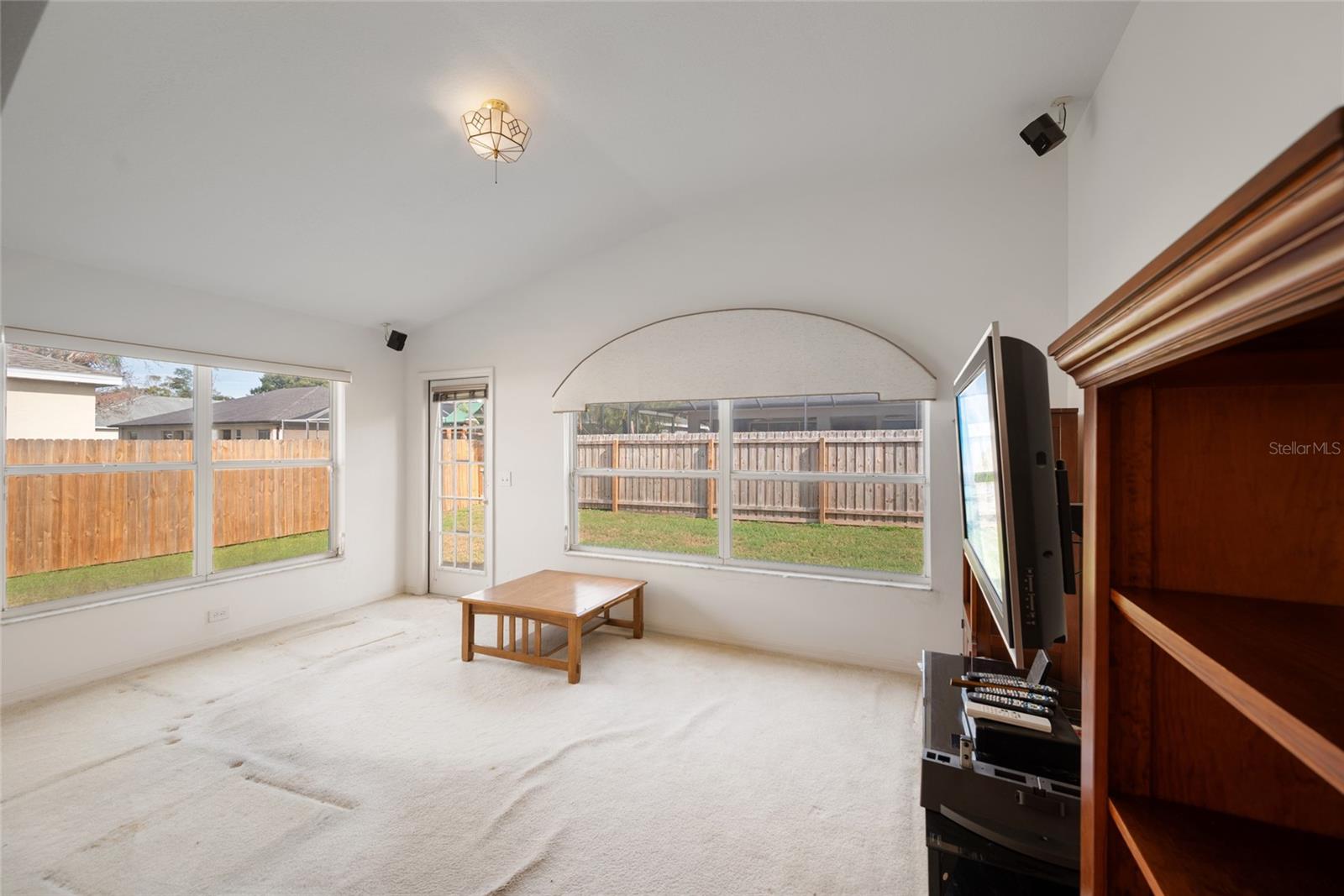 VENTANA PH 2 - Residential