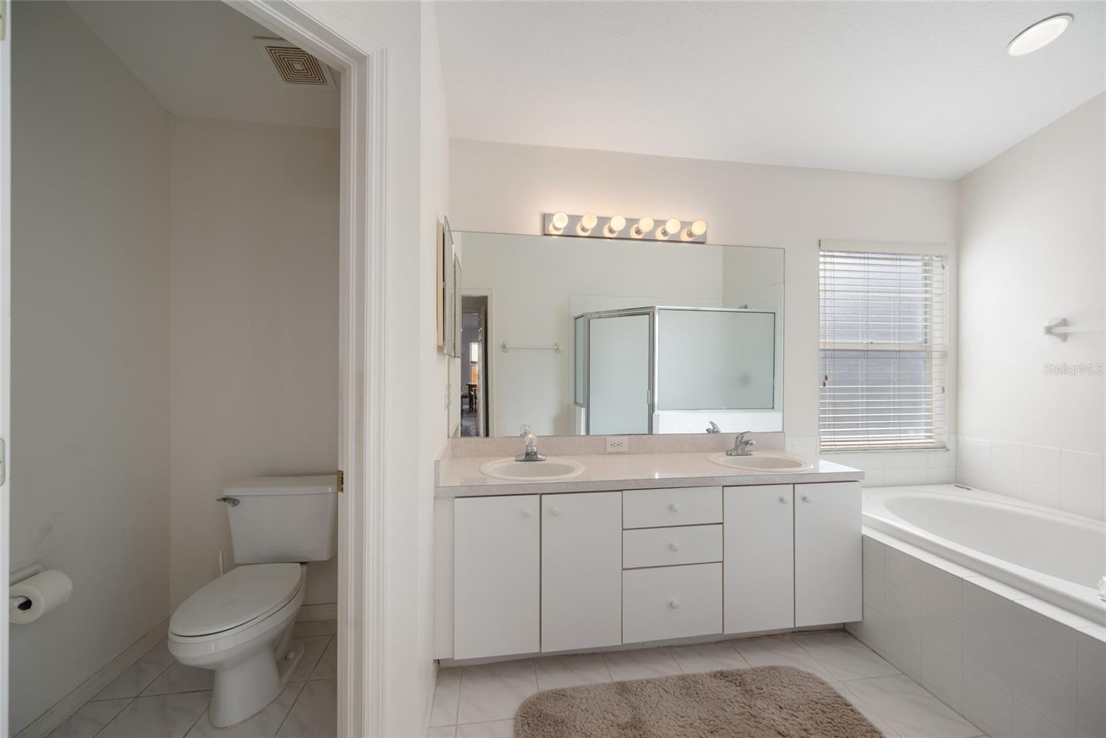 VENTANA PH 2 - Residential