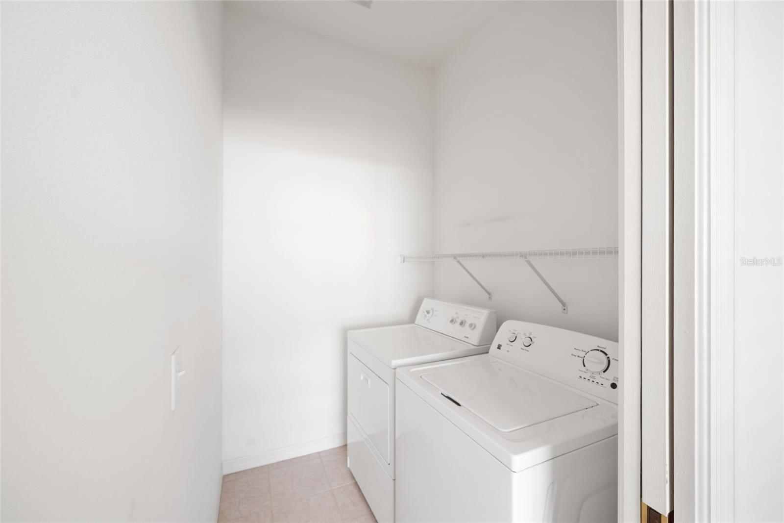 VENTANA PH 2 - Residential